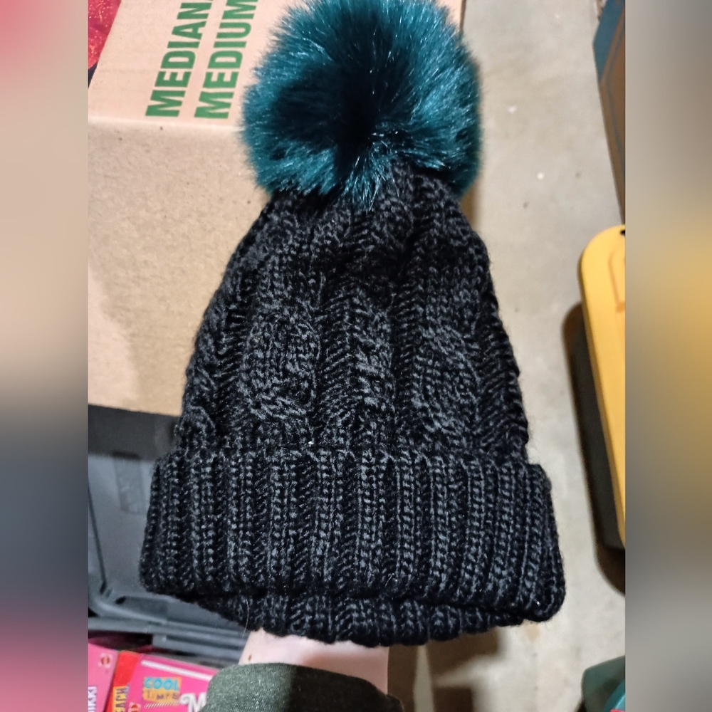 🆕Anthropologie🌷Fall Insulated Puff Beanie Hat
